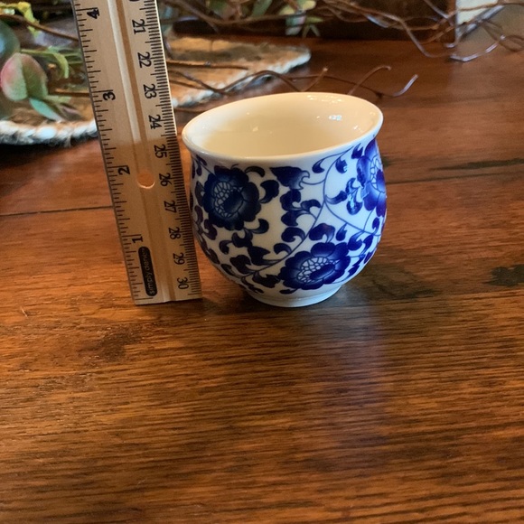 Chinoiserie Blue and White Tea Set - Picture 8 of 8